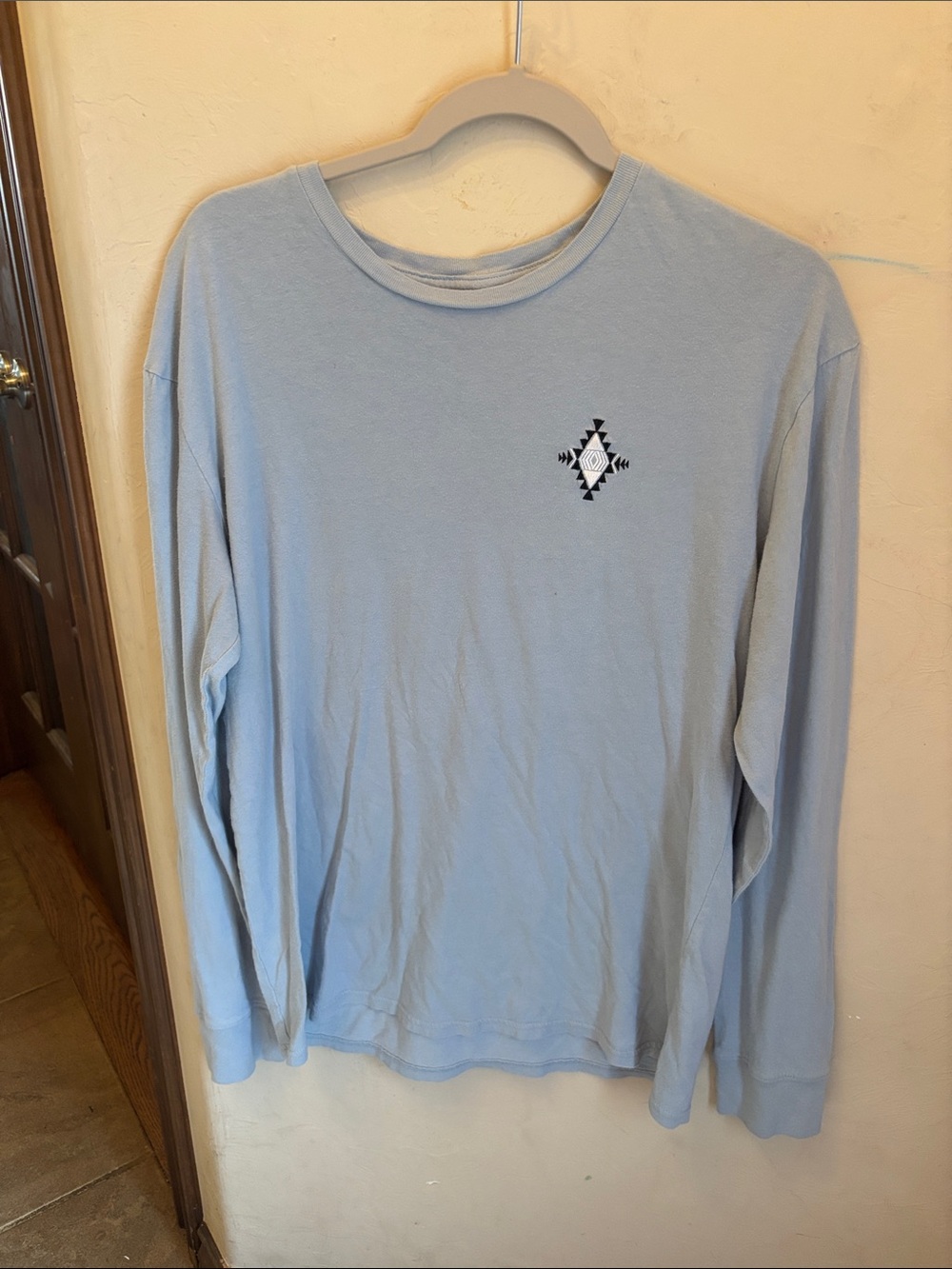 Pacsun basic tee! Size medium